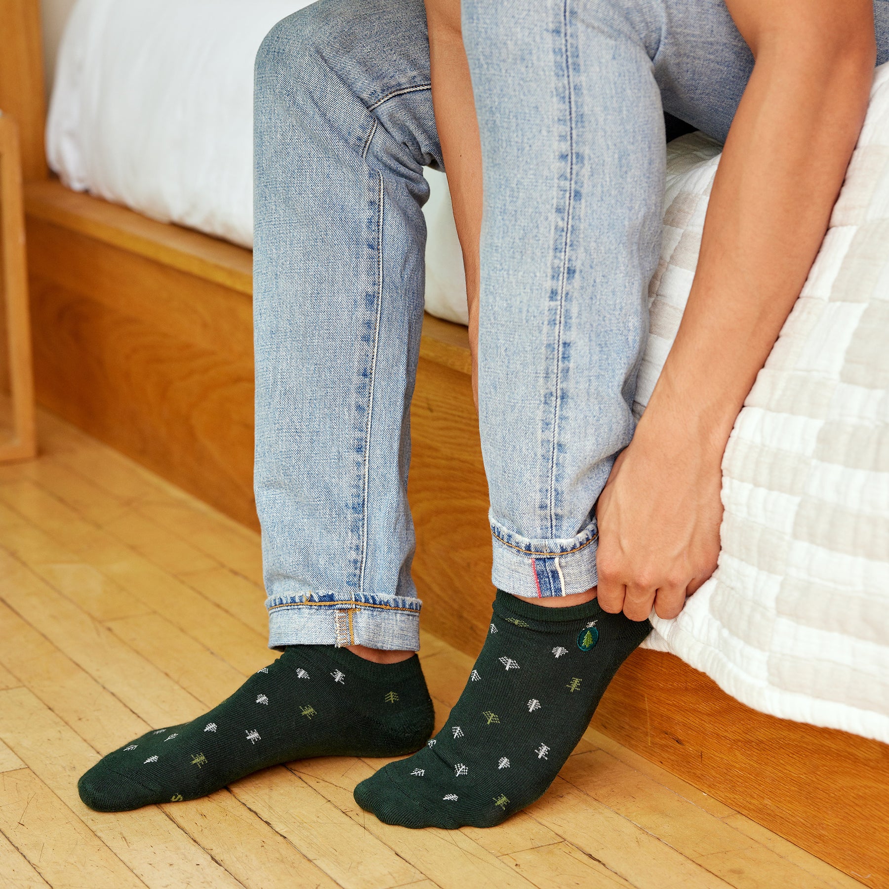 Socks that Plant Trees - Conscious Step