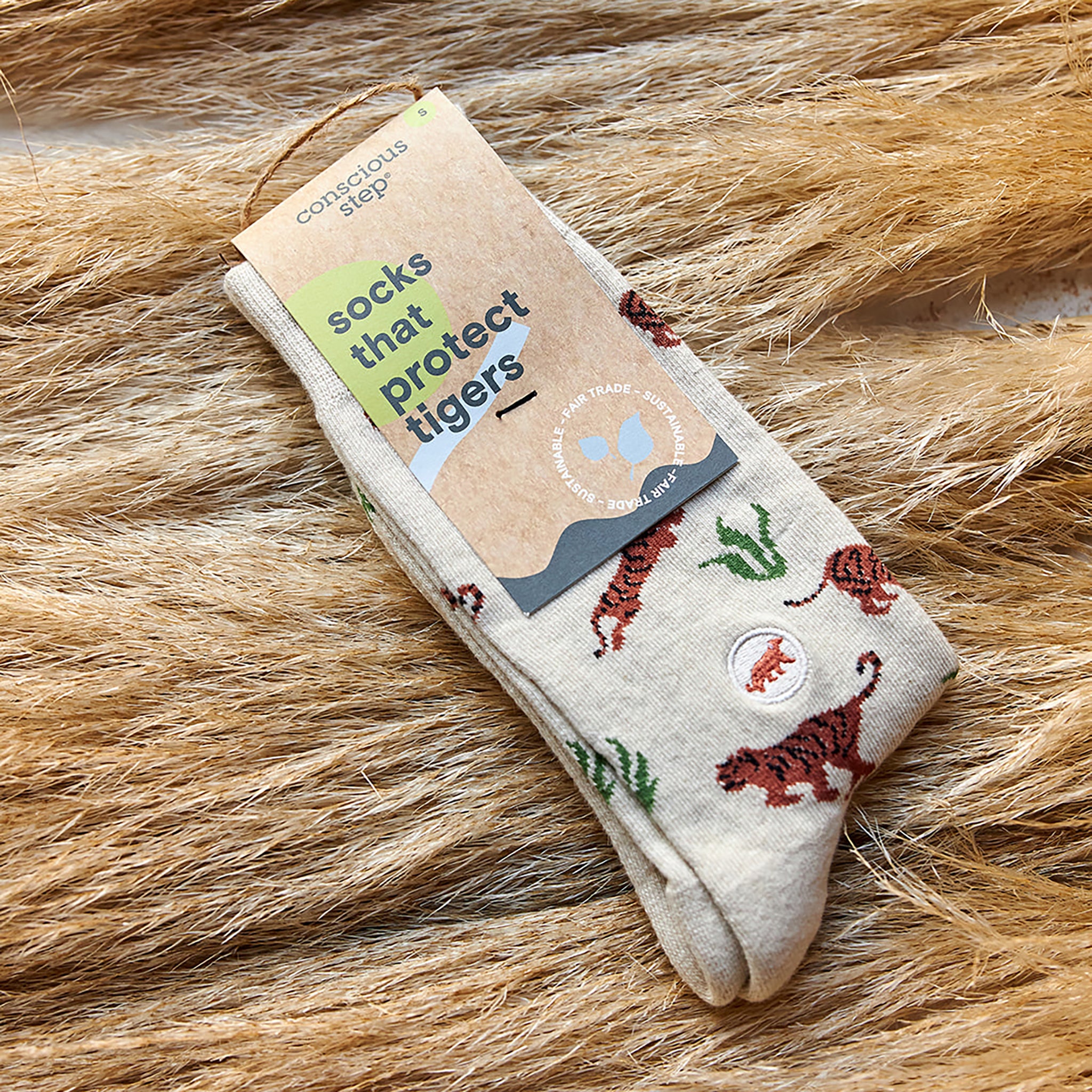 Socks that Protect Tigers - Conscious Step