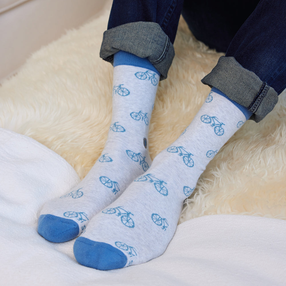 Socks that Give Books - Conscious Step